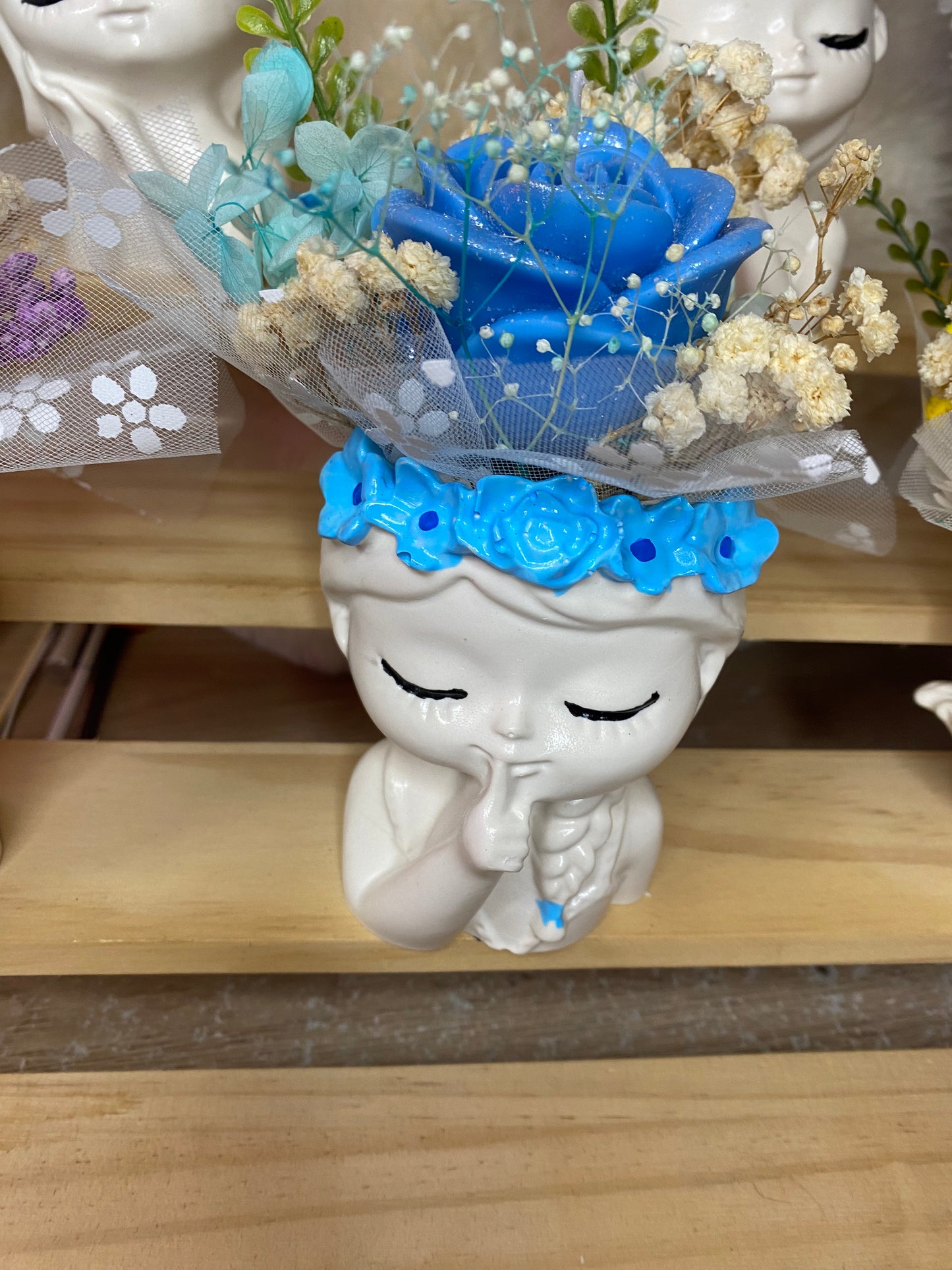 Vase Fille Fleuri