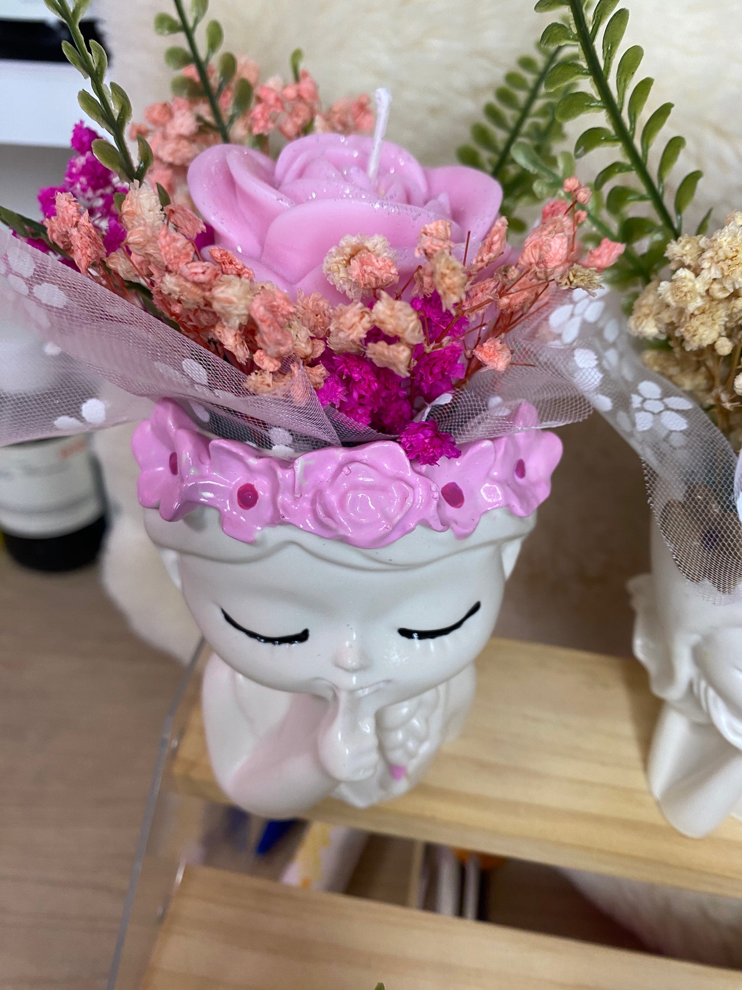 Vase Fille Fleuri