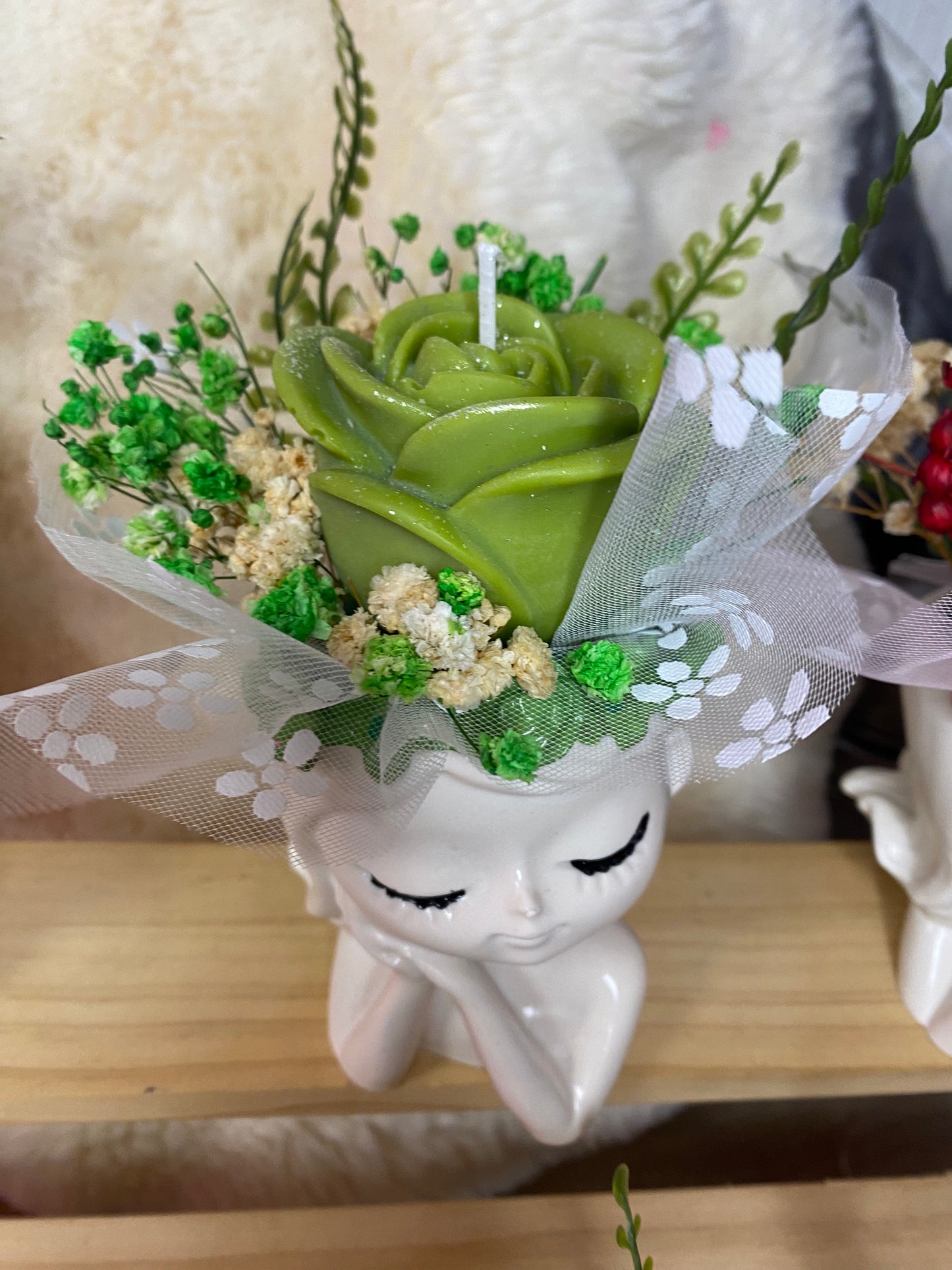 Vase Fille Fleuri